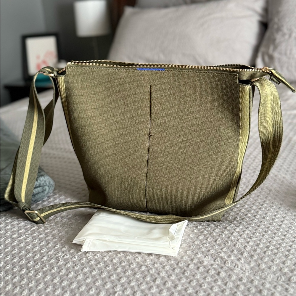 Olive Green Rothy’s mini zip bucket bag